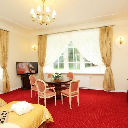 Hotel Dwor Sójki 外观 照片
