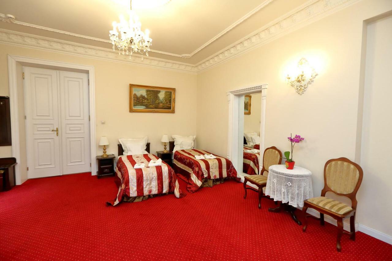 Hotel Dwor Sójki 外观 照片